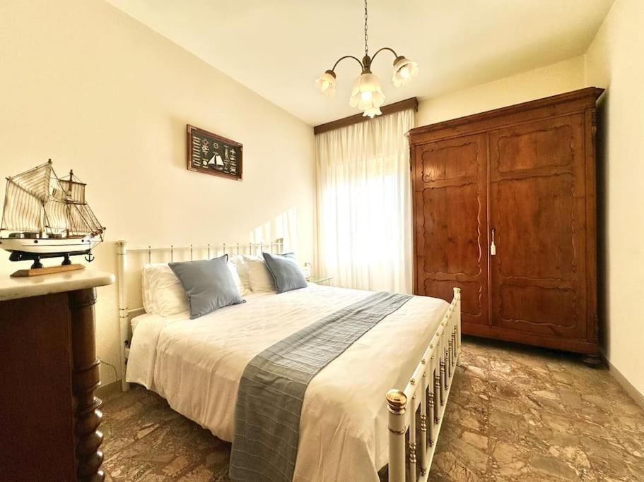 Apartament 50 Metri Dal Mare - Grande Terrazza - Wifi - La Conchiglia Lido di Camaiore